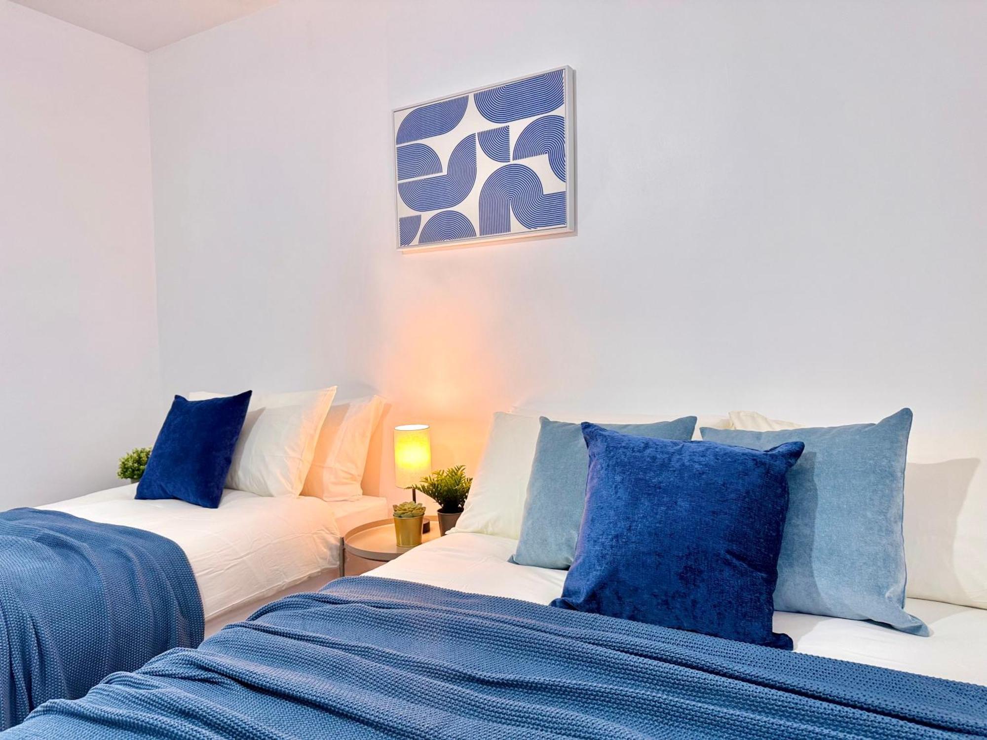 Apartment Comfy 30min To
